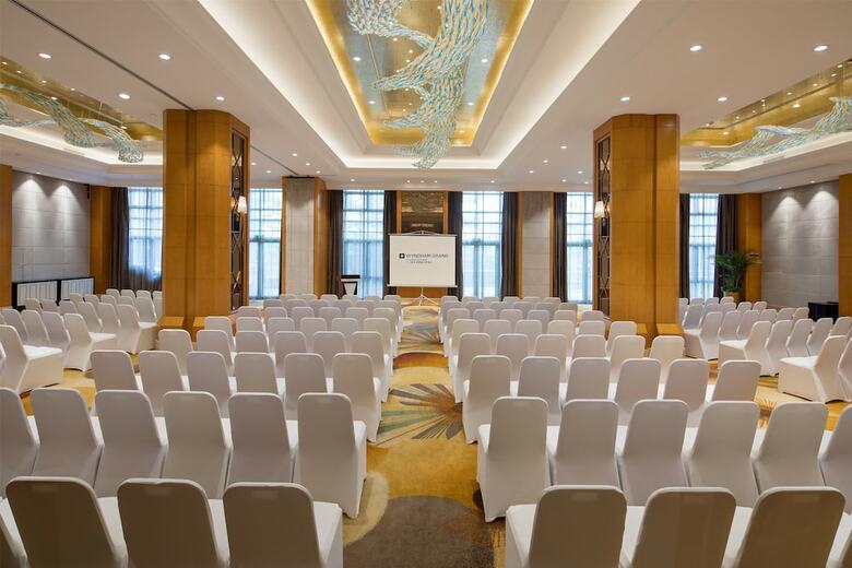 Hotel Wyndham Grand Xiamen Haicang