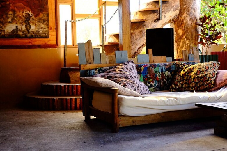 Hostal Mozambeat Motel