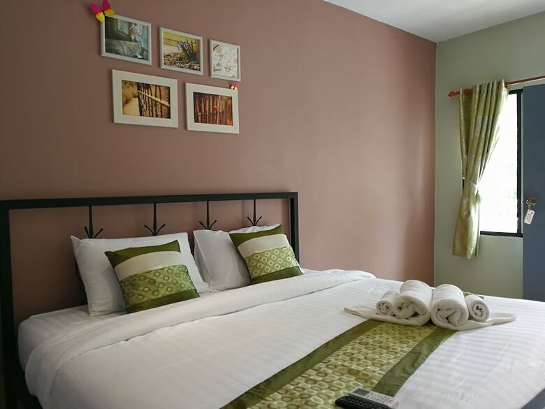 Hotel Stamp Hills Resort & Restaurant