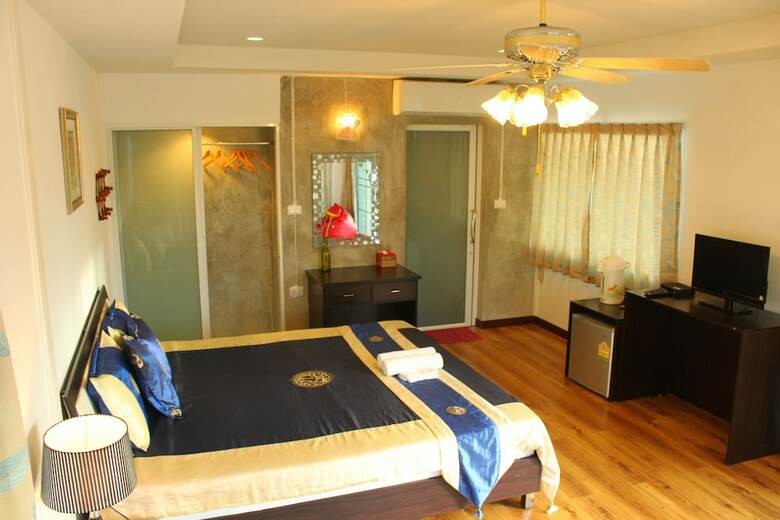 Hotel The Happiness Resort