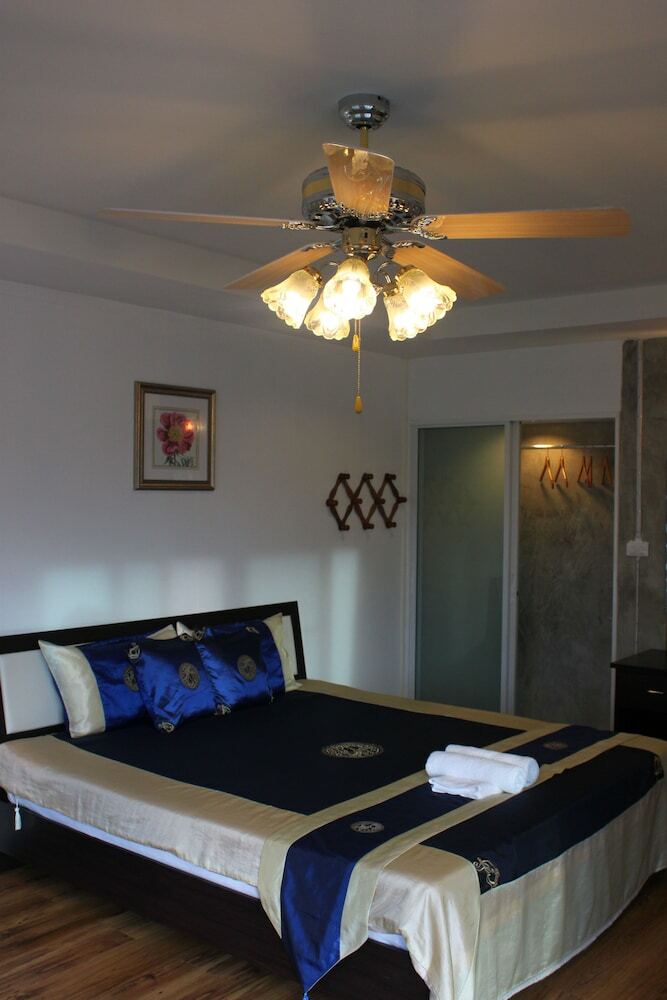 Hotel The Happiness Resort