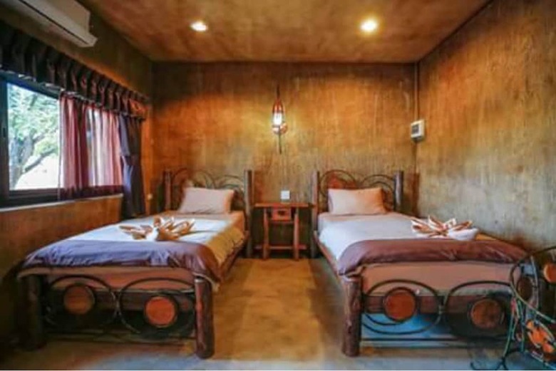 Hotel Timberland And Fruit Resort