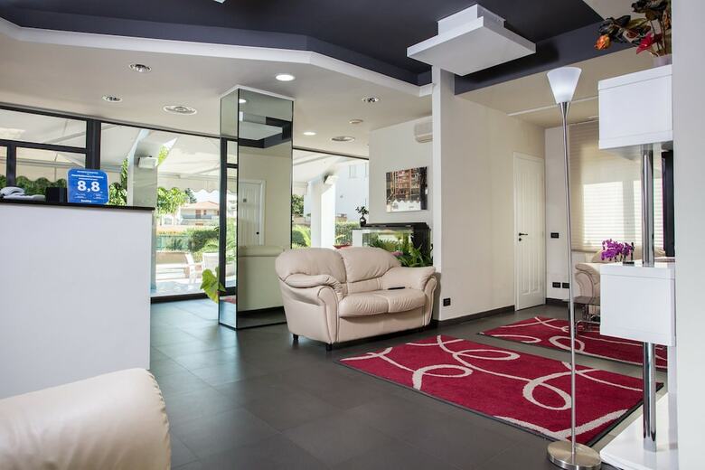 Posada Hotel Residence Le Ceramiche