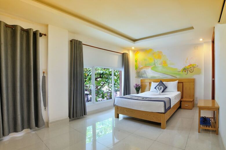 You And Me Hotel