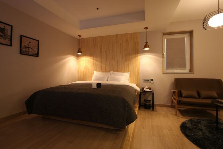 Mind Hotel