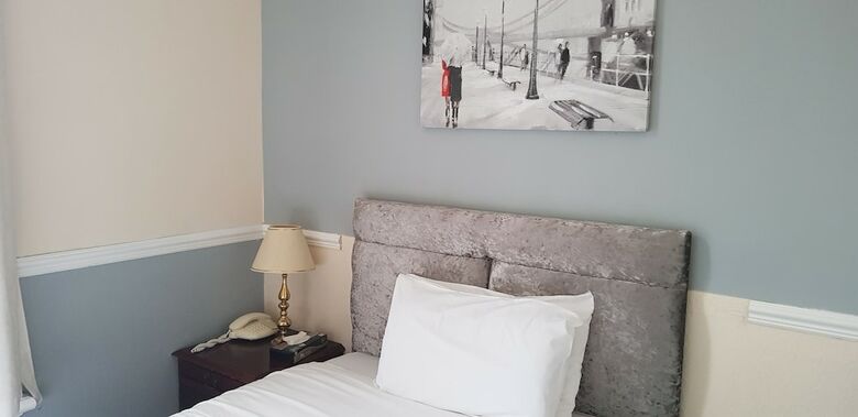 Regency Hotel