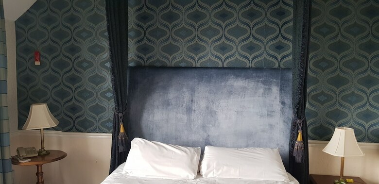 Regency Hotel