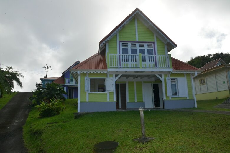 Auberge de La Montagne Pelee Hotel