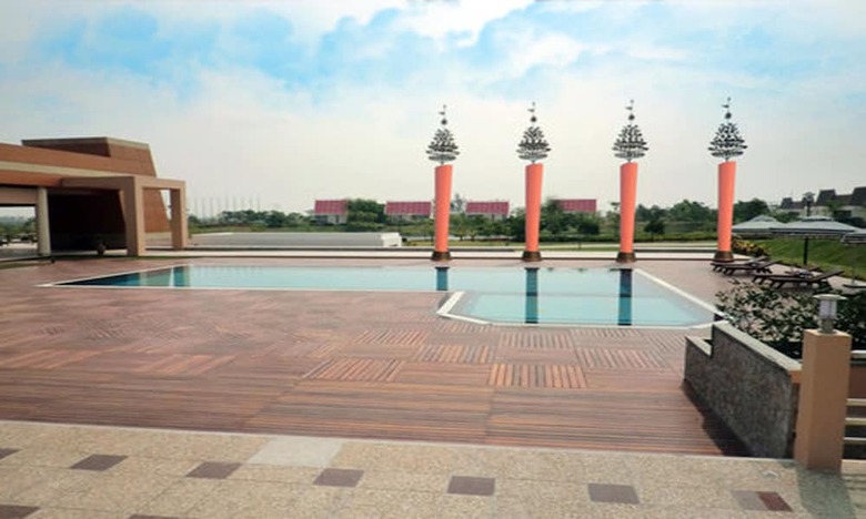 The Myat Mingalar Hotel