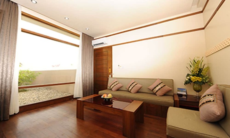 The Myat Mingalar Hotel