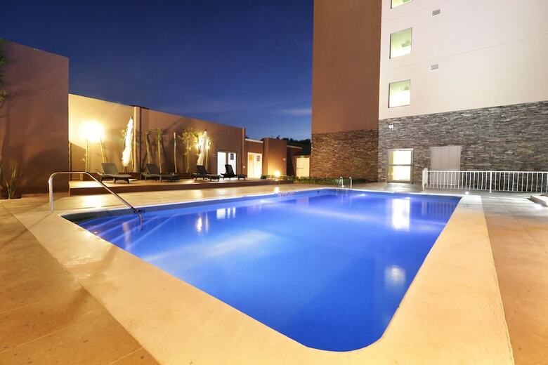 Hotel Candlewood Suites Celaya
