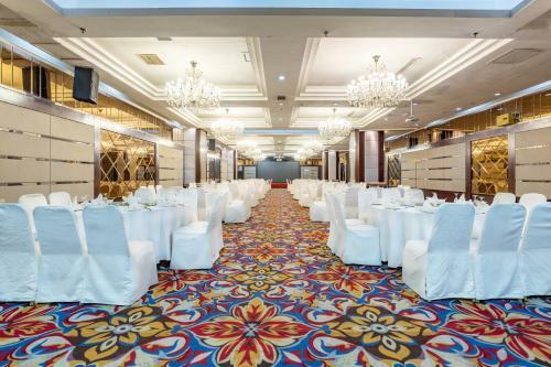 Junyue Grand Hotel Shenyang