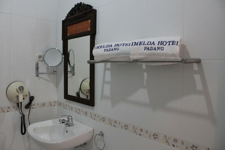 Imelda Hotel - Waterpark - Convention