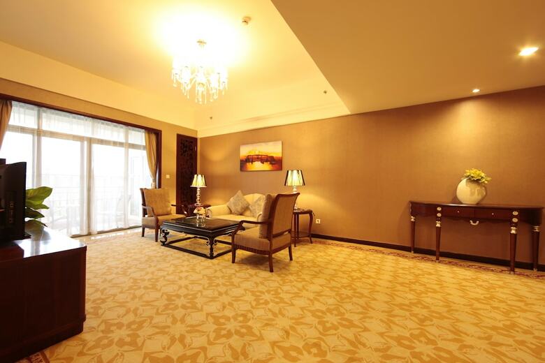 Shaoguan Country Garden Phoenix Hotel