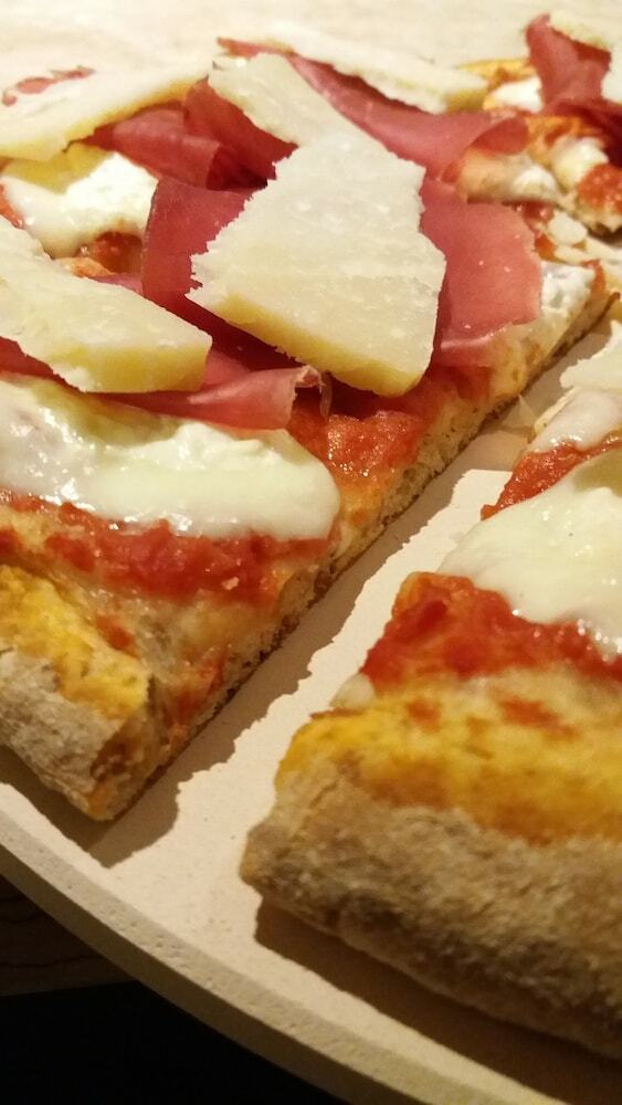 Quari Hotel Restaurant & Pizza
