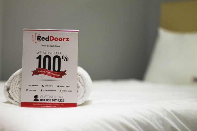 Hotel Reddoorz @ Jatinangor