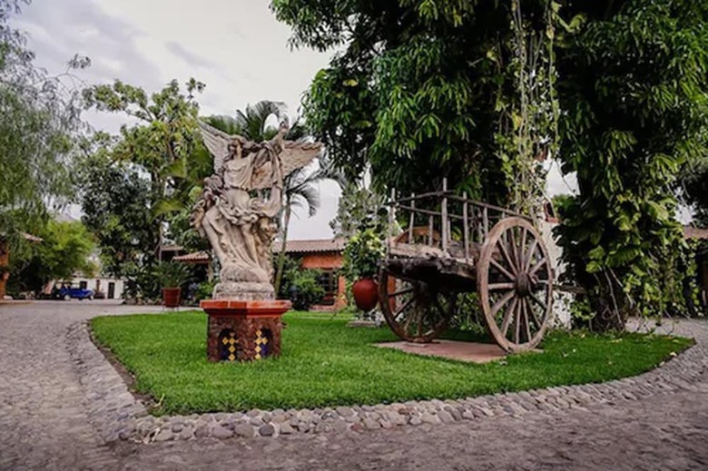 Hotel Estancia Villa Real