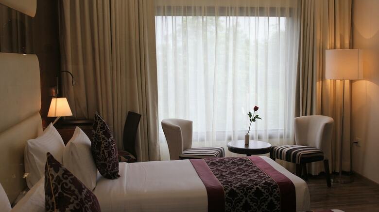 Hotel Clarks Inn Suite Gwalior