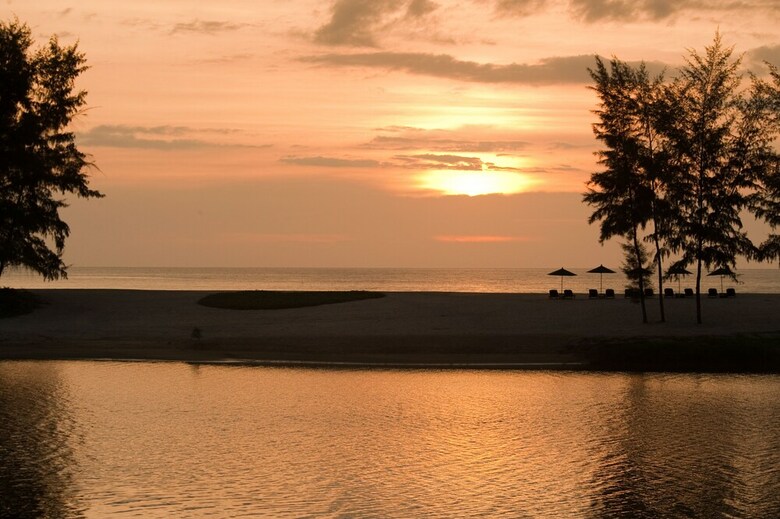 Villa Wanakarn Beach Resort & Spa