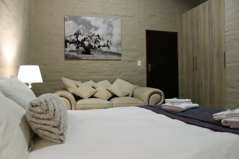 Hotel Ibis Way Guest House