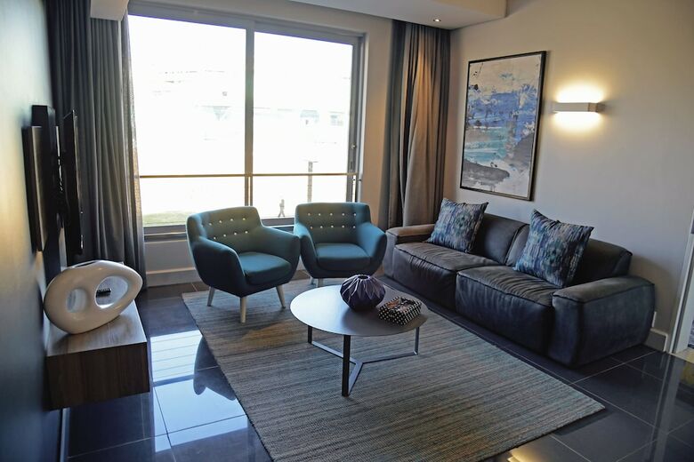 Hotel The Capital Menlyn Maine