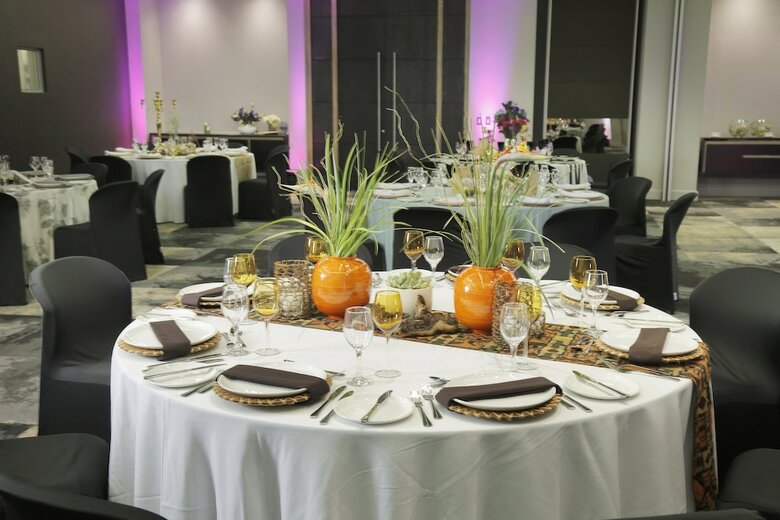 Hotel The Capital Menlyn Maine
