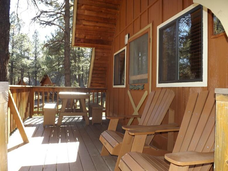 Arizona Mountain Inn And Cabins