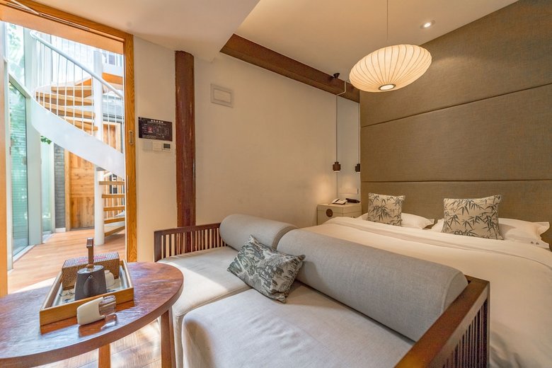 Puremind Lezai Boutique Courtyard Hotel