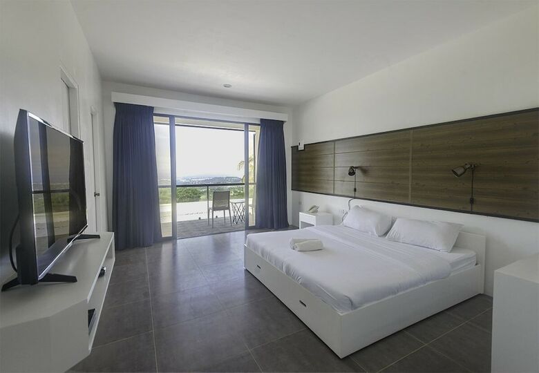 Hotel Ultra Winds Mountain Resort