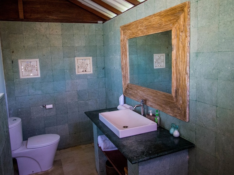 Hotel Twin Island Villas & Dive Resort