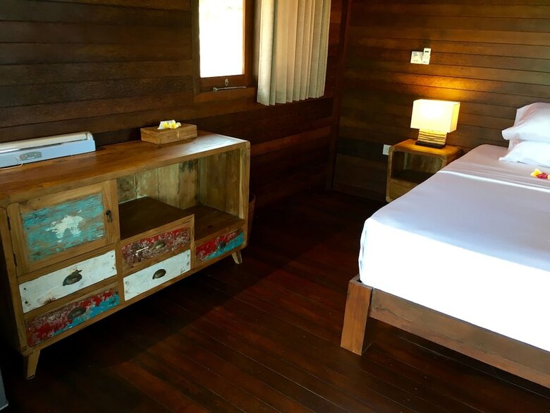 Hotel Twin Island Villas & Dive Resort