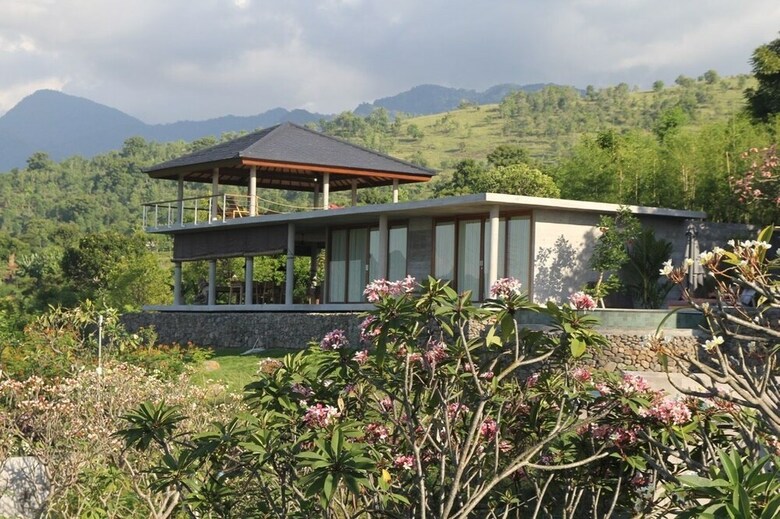 Sumberkima Hill Private Villa Retreat