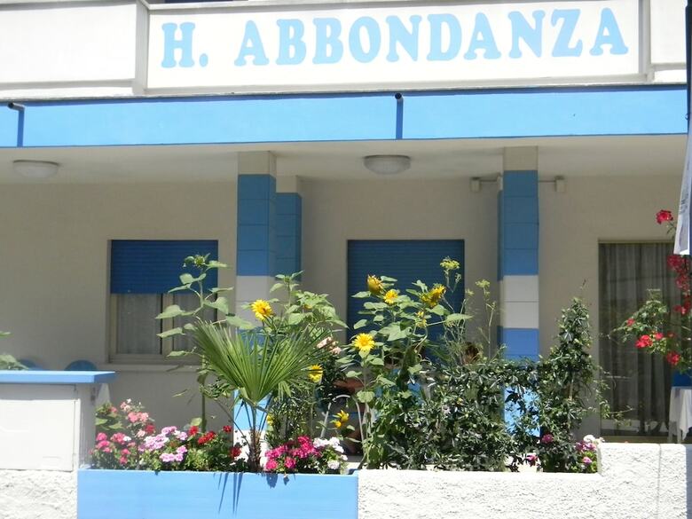 Hotel Abbondanza