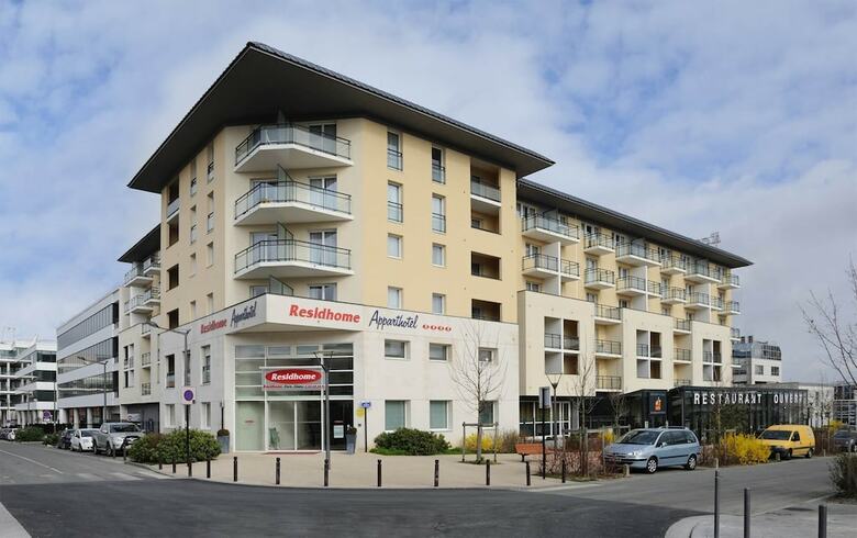 Residhome Appart Hotel Paris-massy