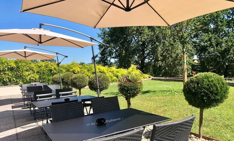 Hotel Cascina Castagneto