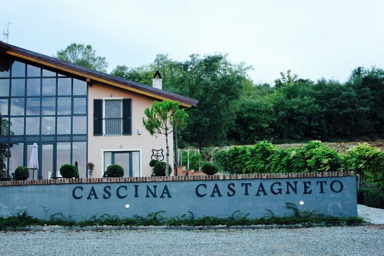 Hotel Cascina Castagneto