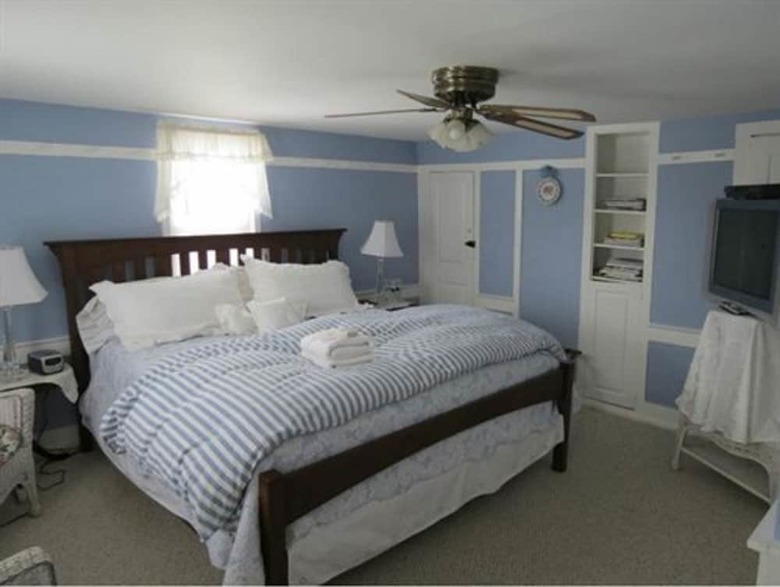 Shaker Farm Bed And Breakfast