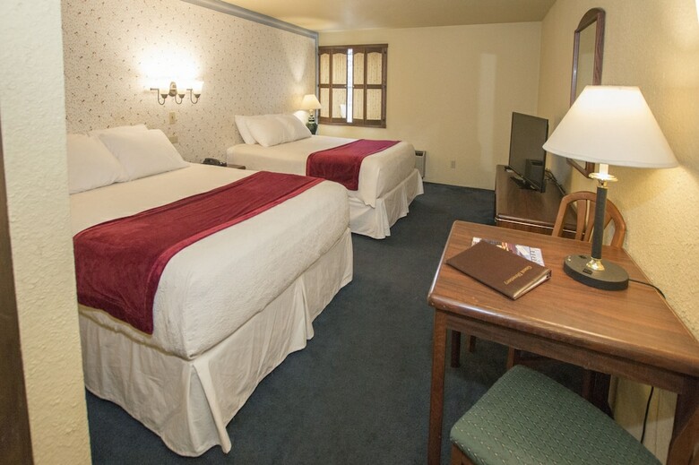 Hotel Auld Holland Inn