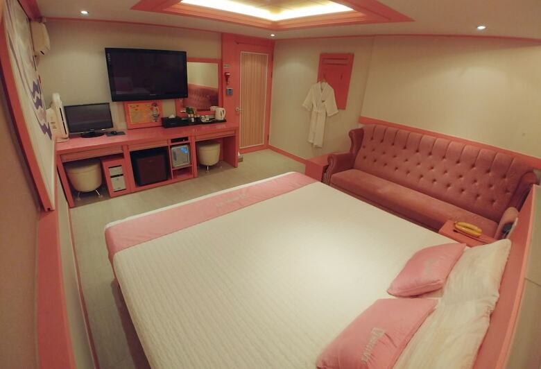 Hotel V1 Motel