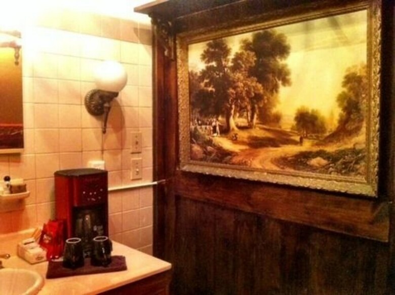 Hotel Royal Barracks Guest House