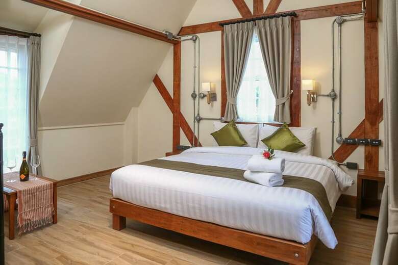 Le Charcoa Hotel