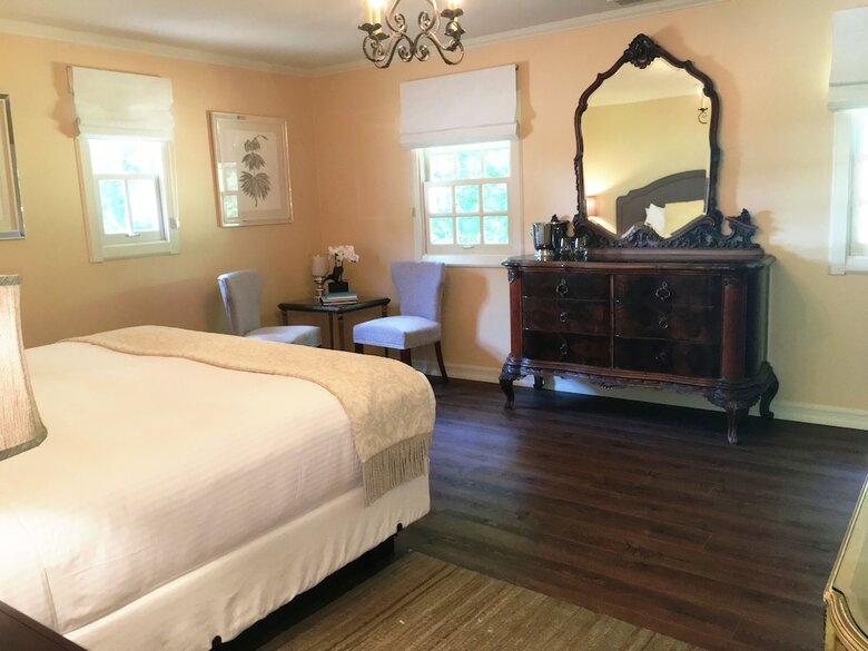 Hotel Kenwood Inn And Spa
