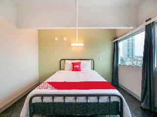 Oyo Hotel & Apartments Houston Galleria