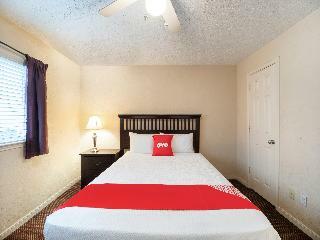 Oyo Hotel & Apartments Houston Galleria