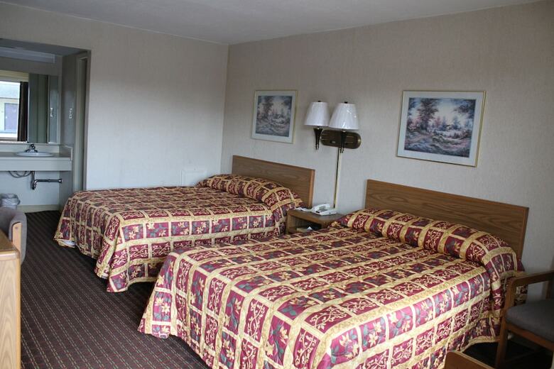 Motel Budget Host Inn Bristol