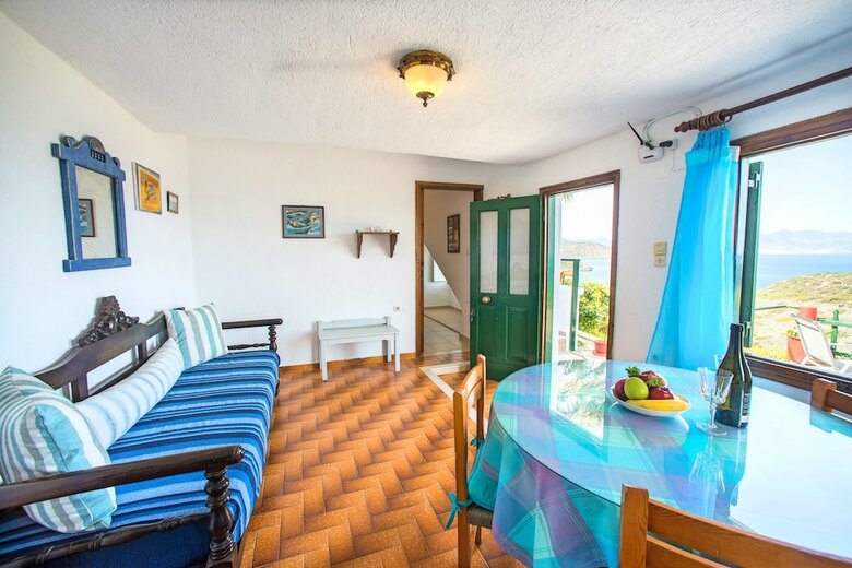 Apartamentos Anemone Seaside Traditional Homes