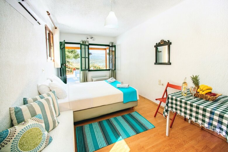 Apartamentos Anemone Seaside Traditional Homes
