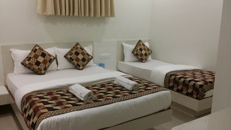 Hotel Kf Residency