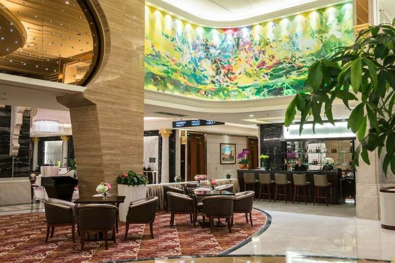 Country Garden Phoenix Hotel Yunfu