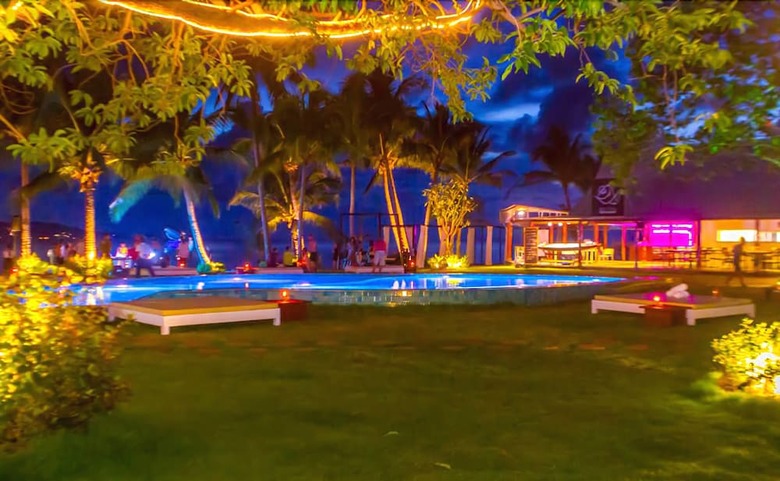 Hostal Infinity Beach Club